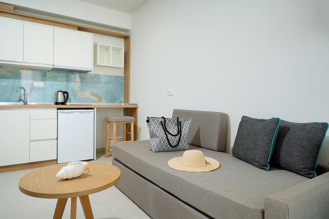 Miracle Suites By Klisma Beach Skala Kallirakhis Bagian luar foto
